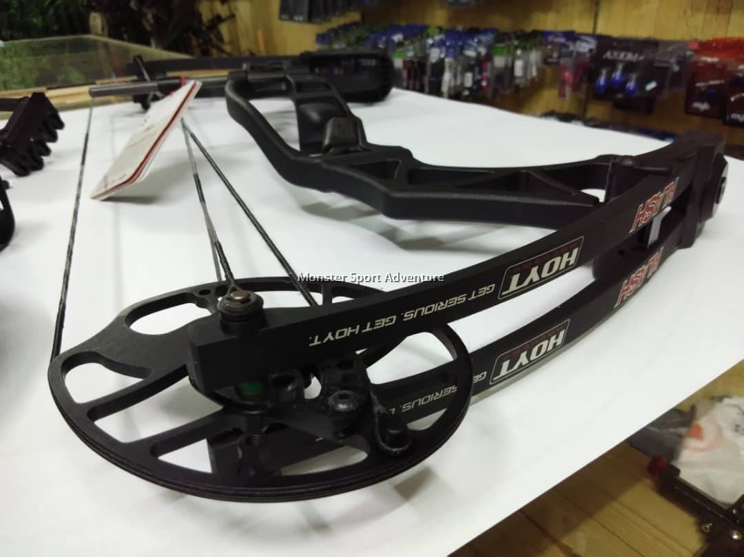 Hoyt Compound Bow Klash Package Set Complete